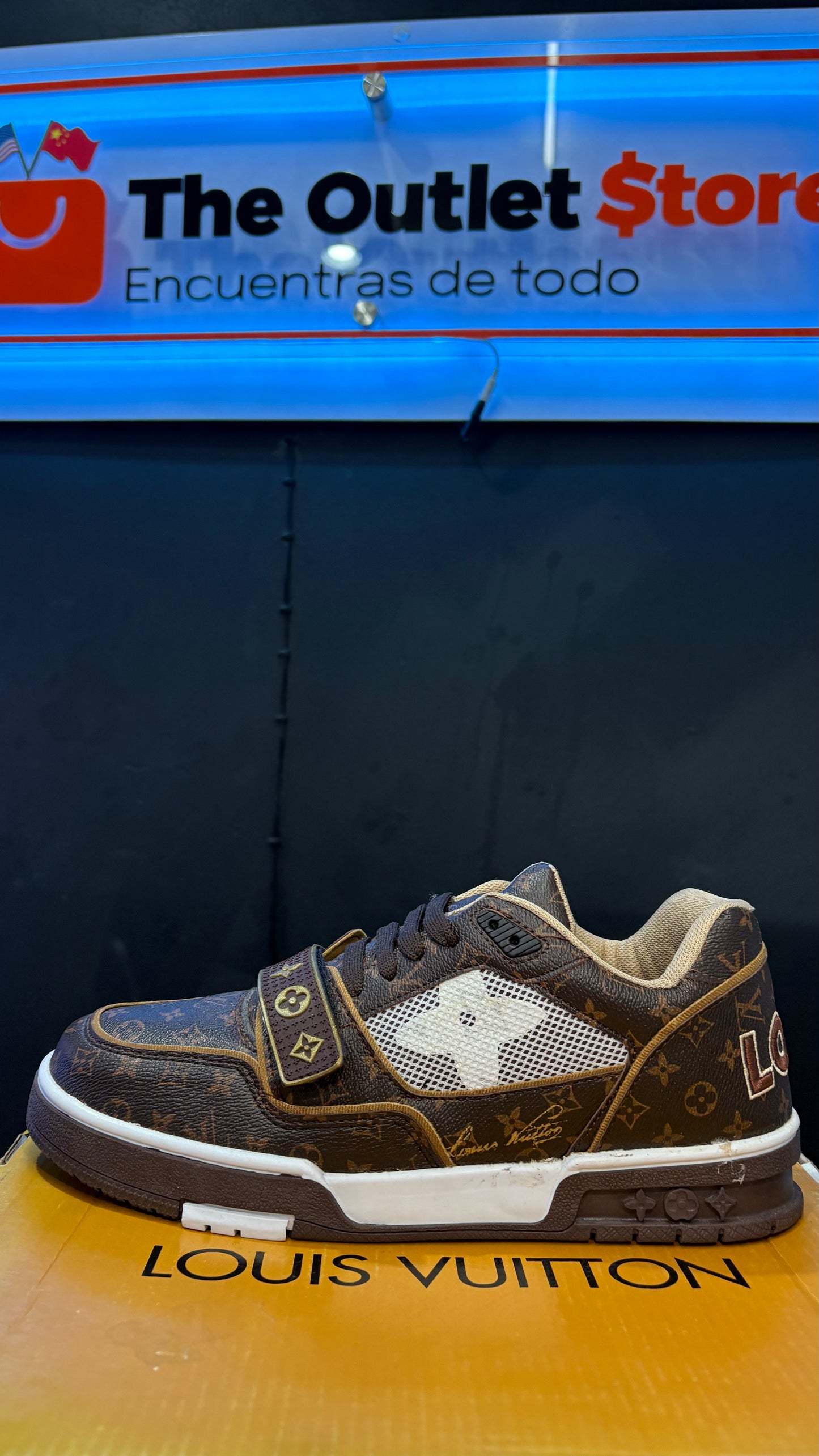 Louis Vouitton Trainer