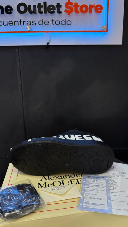Alexander Mcqueen Negros Con Letras Blancas