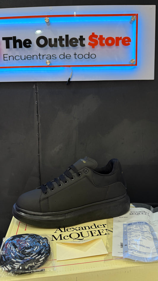 Alexander Mcqueen Totalmente Negros