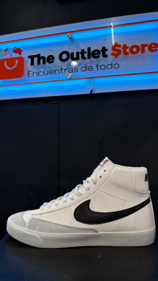 Nike Blazer Mid 77